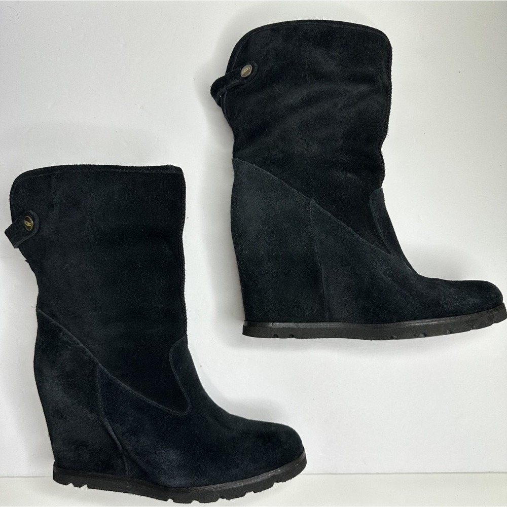 Ugg Kyra Wedge Ankle Boot Black Suede Shearling Lining Sz 8 Fold Over Cuff